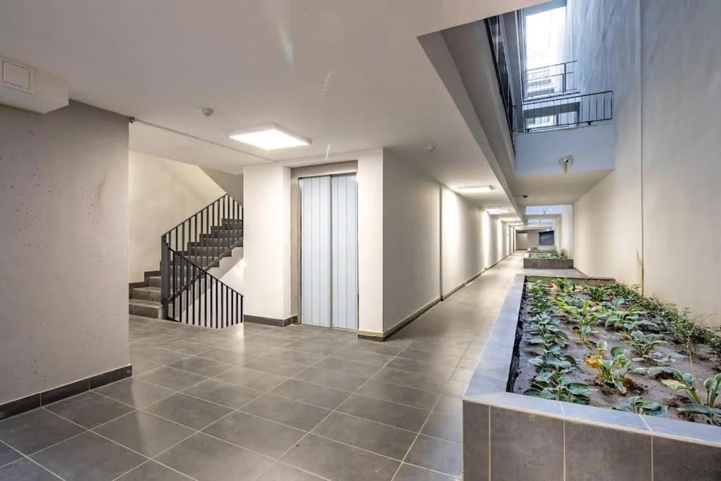 Marone 209 Budapest ~ Ac/Balcony/Indoor Parking Exterior photo